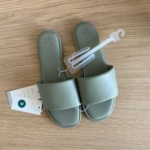 Lulu Slide Sandals